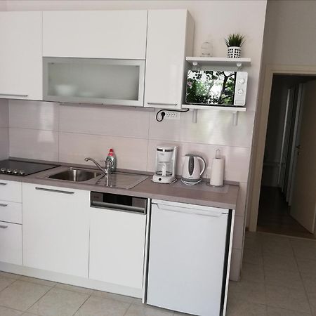 Apartments Regina Bol Kültér fotó