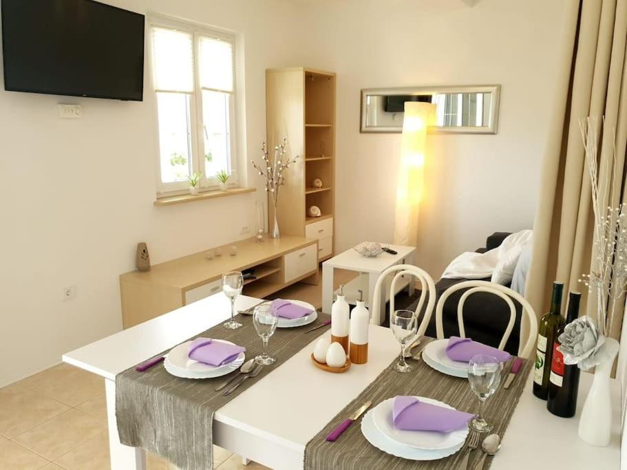 Apartments Regina Bol Kültér fotó