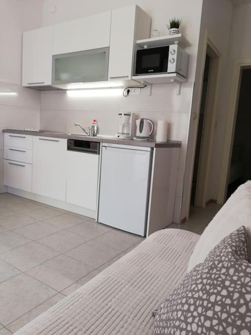 Apartments Regina Bol Kültér fotó